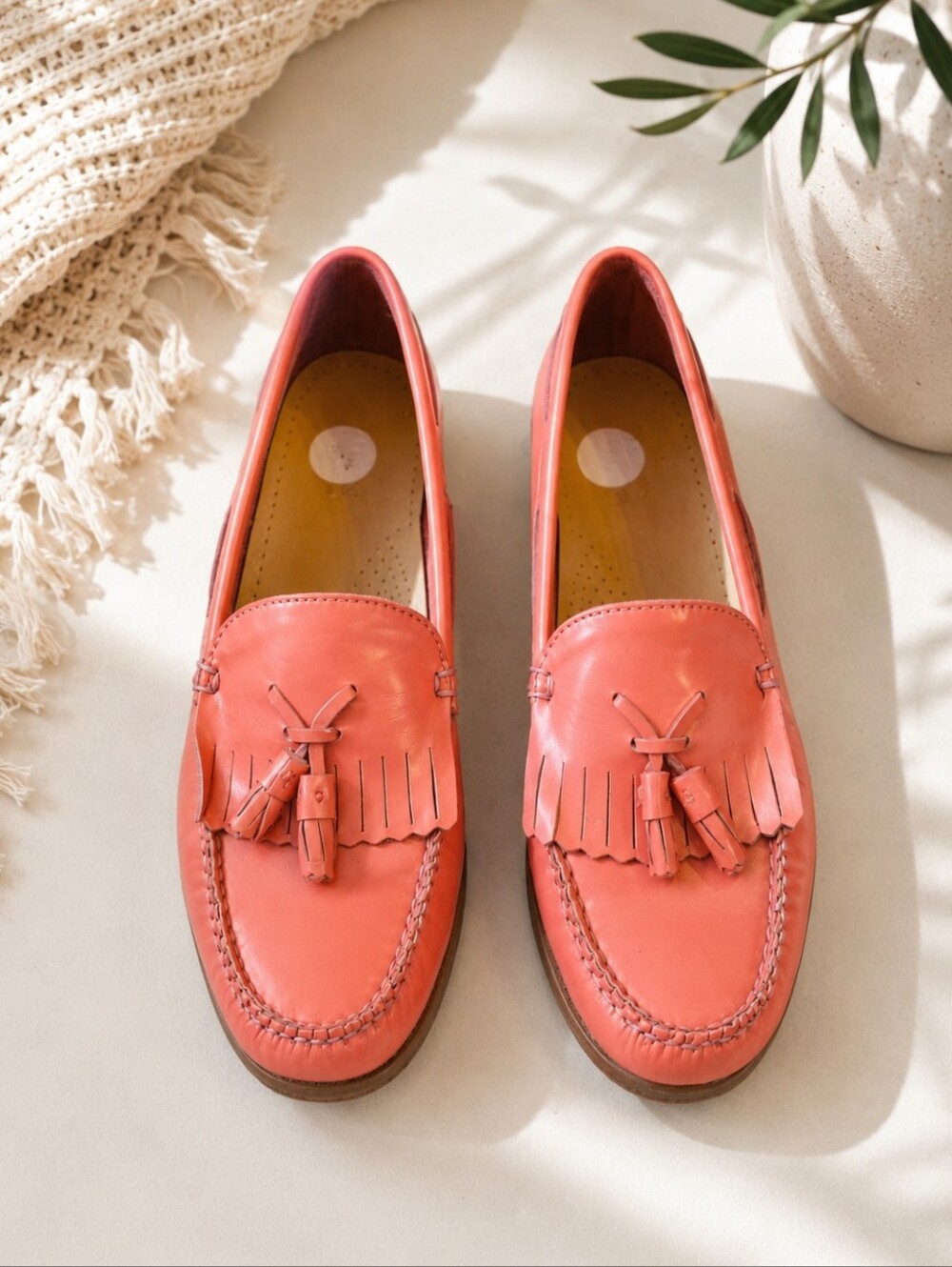 G.H. Bass Weejuns Coral Leather Kiltie Tassel Loafers Preppy Rare 7 M